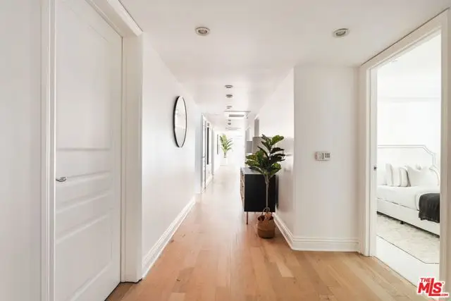 11749 Goshen Avenue #201, Los Angeles, CA 90049 - #3
