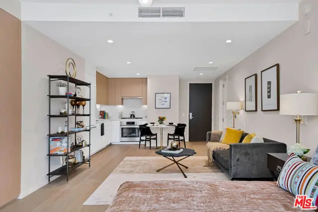 877 Francisco Street #615, Los Angeles, CA 90017 - #2