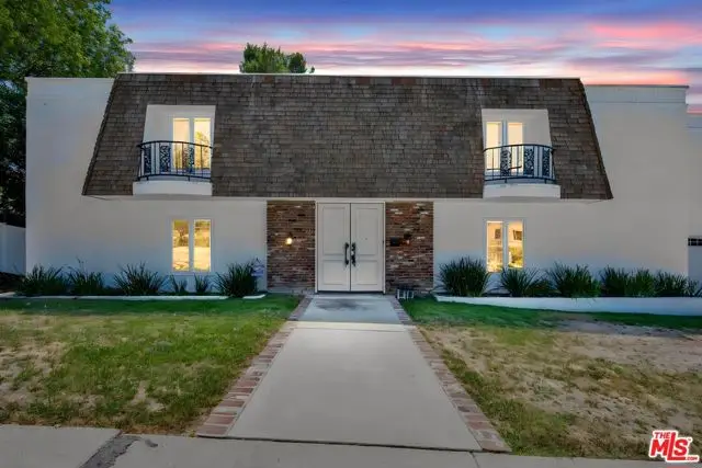 16608 Park Lane Circle, Los Angeles, CA 90049 - #1