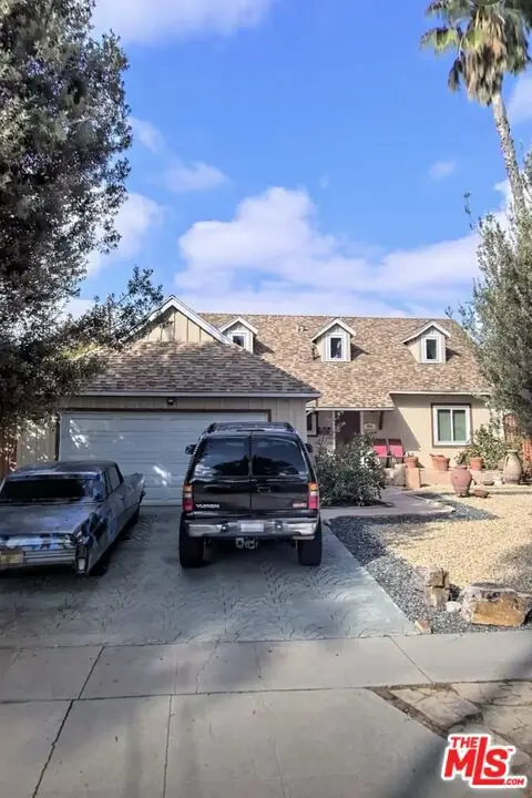6911 Bobbyboyar Avenue, Los Angeles, CA 91307