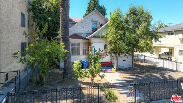 3015 Shrine Place, Los Angeles, CA 90007 - #2