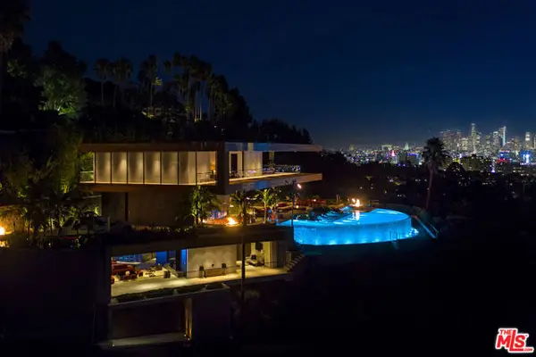 1894 N Stanley Avenue, Los Angeles, CA 90046
