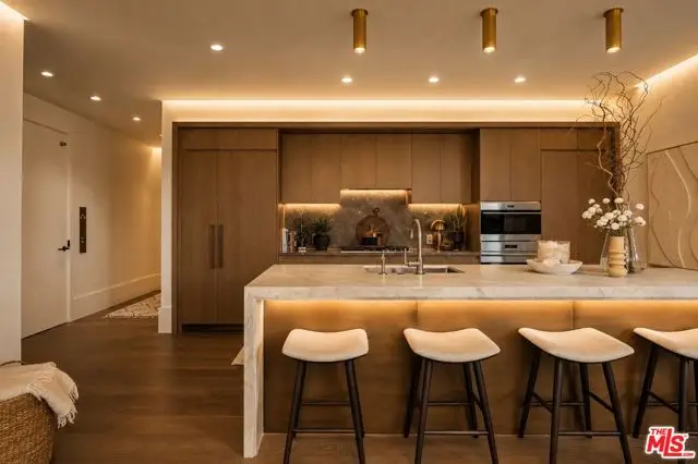 8420 W Sunset Boulevard #107, West Hollywood, CA 90069 - #1