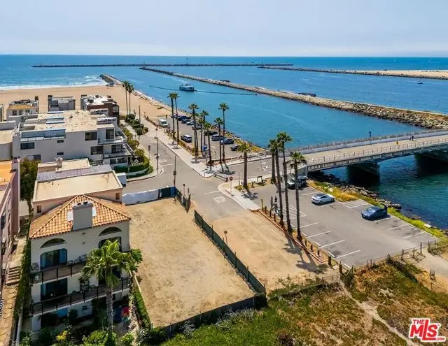6202 Pacific Avenue, Playa Del Rey, CA 90293 - #1