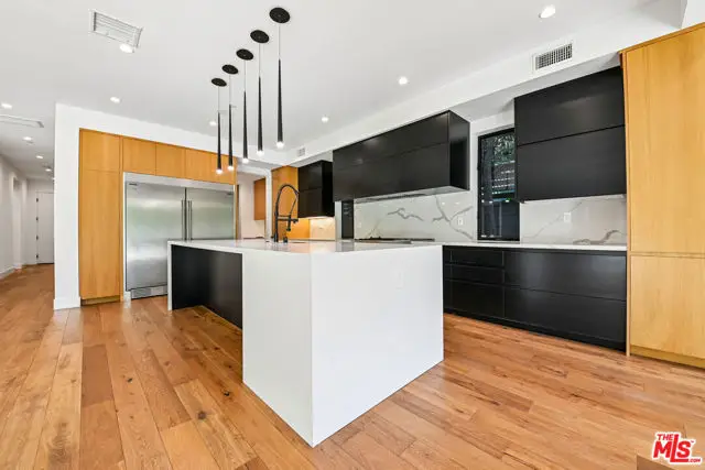 1037 Palms Boulevard, Venice, CA 90291 - #2