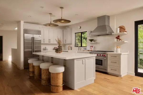 7506 Woodrow Wilson Drive, Los Angeles, CA 90046