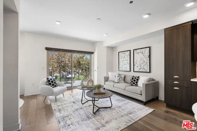 2980 Ripple Place #206, Los Angeles, CA 90039 - #3