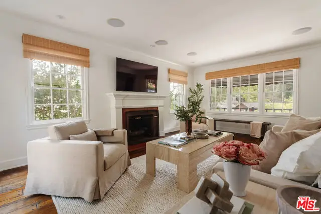 3617 Lankershim Boulevard, Los Angeles, CA 90068 - #3