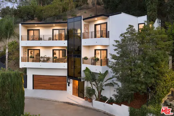 3750 Arbolada Road, Los Angeles, CA 90027