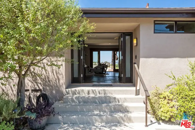 3711 Beverly Ridge Drive, Sherman Oaks, CA 91423 - #2