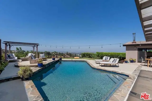 3711 Beverly Ridge Drive, Sherman Oaks, CA 91423 - #3