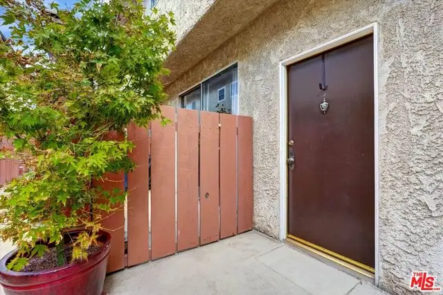 1828 Barry Avenue #4, Los Angeles, CA 90025 - #2