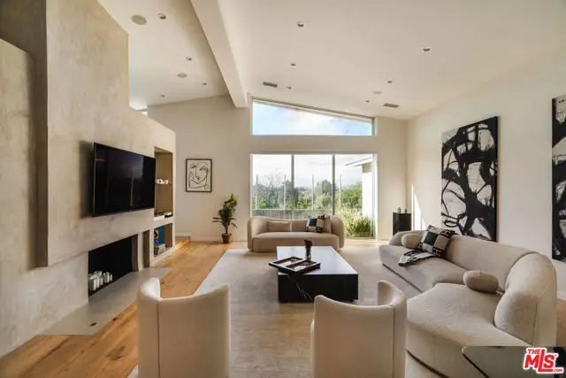 3423 Scadlock Lane, Sherman Oaks, CA 91403 - #2