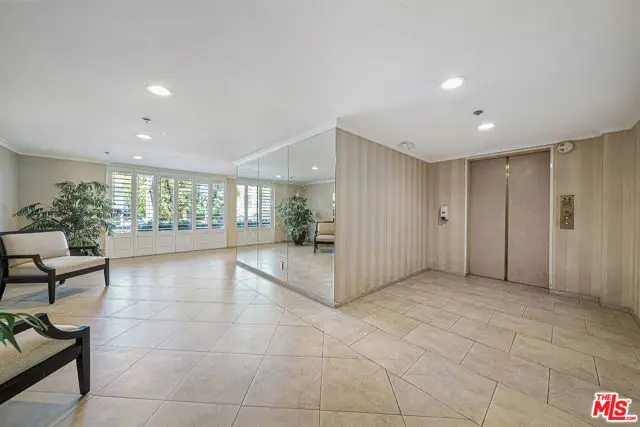 10650 Holman Avenue #308, Los Angeles, CA 90024 - #3