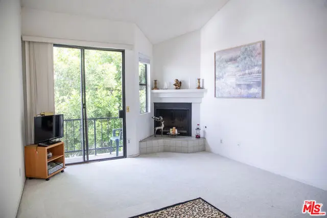6323 Reseda Boulevard #44, Reseda, CA 91335 - #1