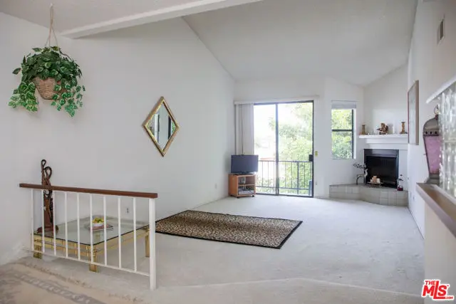 6323 Reseda Boulevard #44, Reseda, CA 91335 - #3