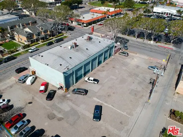 246 W 6th Street, Oxnard, CA 93030 - #2