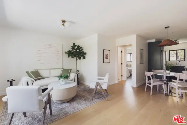 4412 Finley Avenue #2, Los Angeles, CA 90027 - #1