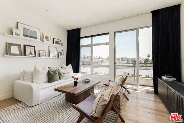 6001 Carlton Way #PH410, Los Angeles, CA 90028 - #2