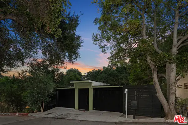 8867 Hollywood Hills Road, Los Angeles, CA 90046