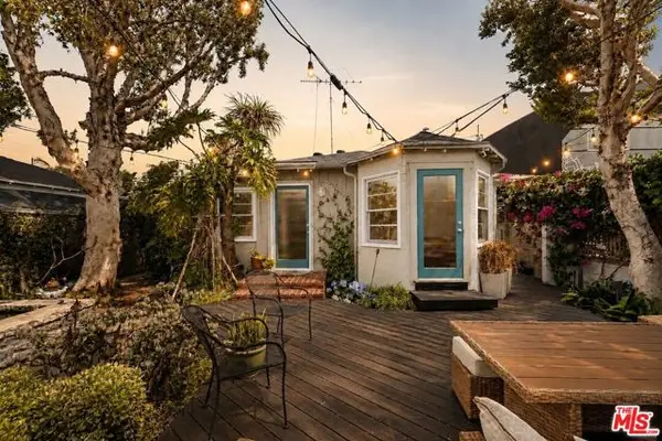1216 Elm Street, Los Angeles, CA 90291