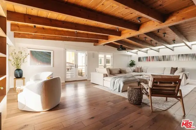 1424 Nathan Lane, San Buenaventura Ventura, CA 93001 - #3