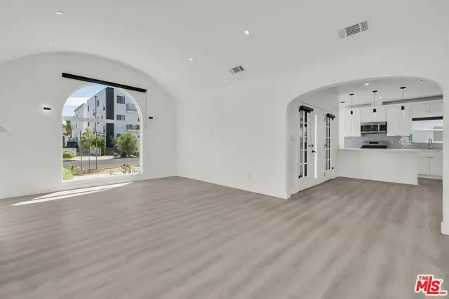 3021 Wellington Road, Los Angeles, CA 90016 - #3