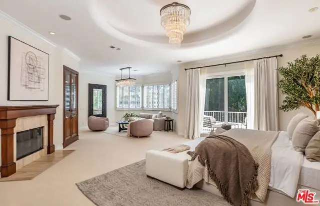 5209 Newcastle Lane, Calabasas, CA 91302 - #3