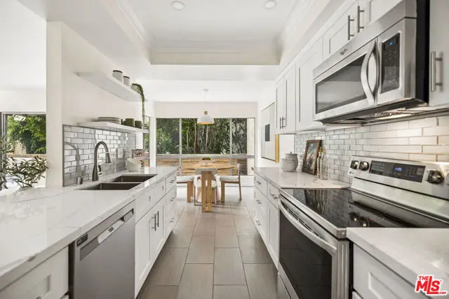 5600 Kensington Way #105, Culver City, CA 90230 - #2