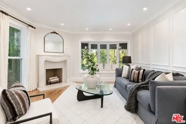 4045 Davana Road, Sherman Oaks, CA 91423 - #3