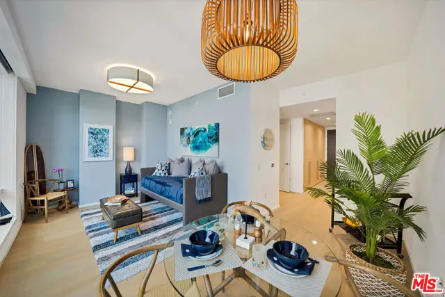 877 Francisco Street #626, Los Angeles, CA 90017 - #3