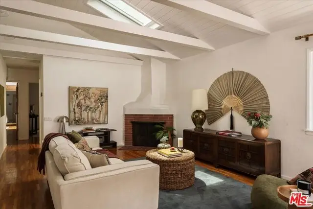 8460 Kirkwood Drive, Los Angeles, CA 90046 - #2