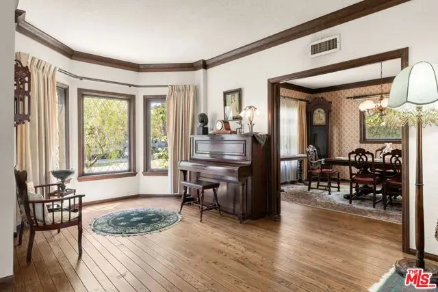 739 24th Street, Santa Monica, CA 90402 - #2