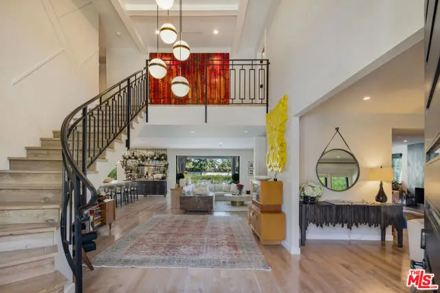 17145 Addison Street, Encino, CA 91316 - #2