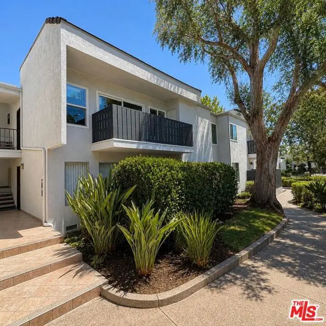18645 Hatteras Street #263, Tarzana, CA 91356 - #2