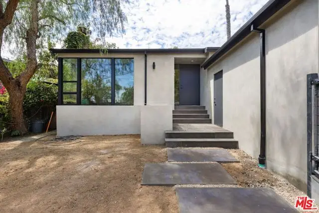 7102 Pacific View Drive, Los Angeles, CA 90068 - #2