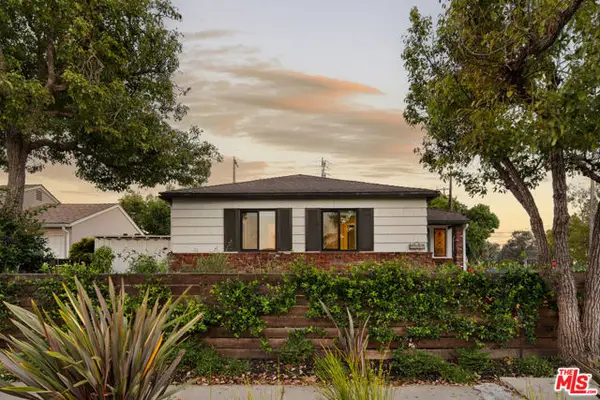 5592 W 82nd Street, Los Angeles, CA 90045