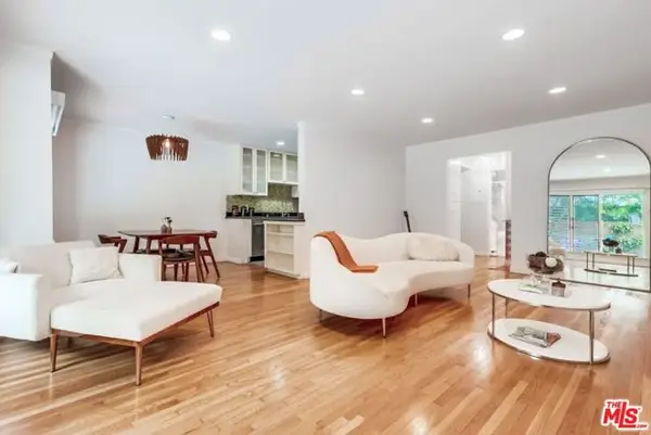 1275 Havenhurst Drive #4, West Hollywood, CA 90046