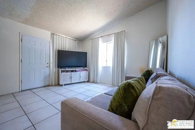 33434 Navajo Trail, Cathedral City, CA 92234 - #3
