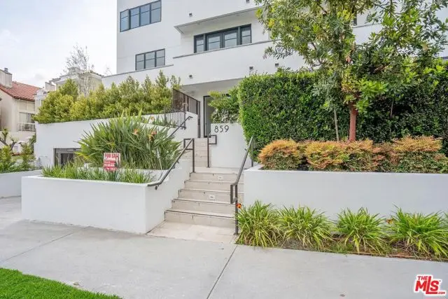 859 S Lucerne Boulevard #110, Los Angeles, CA 90005 - #2