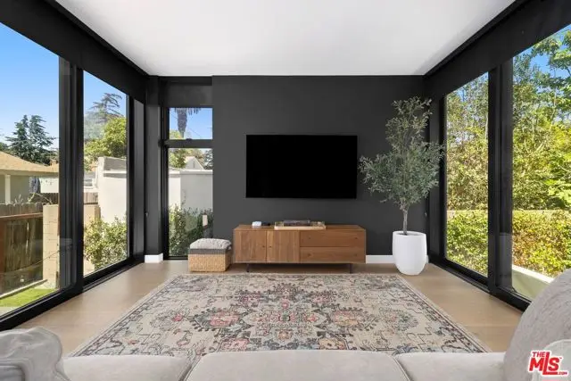 9615 Lucerne Avenue, Culver City, CA 90232 - #2