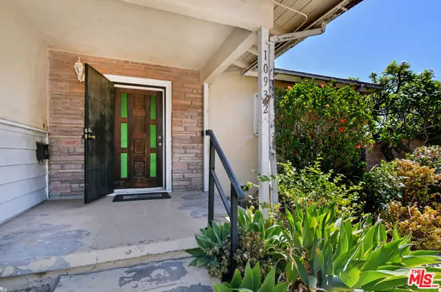 10932 Whitaker Avenue, Granada Hills, CA 91344 - #2