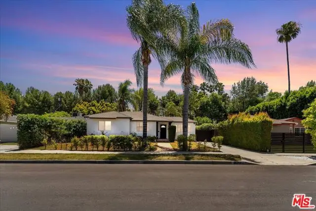 18352 Bessemer Street, Reseda, CA 91335 - #1