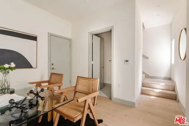 1051 N Spaulding Avenue #B, West Hollywood, CA 90046 - #3