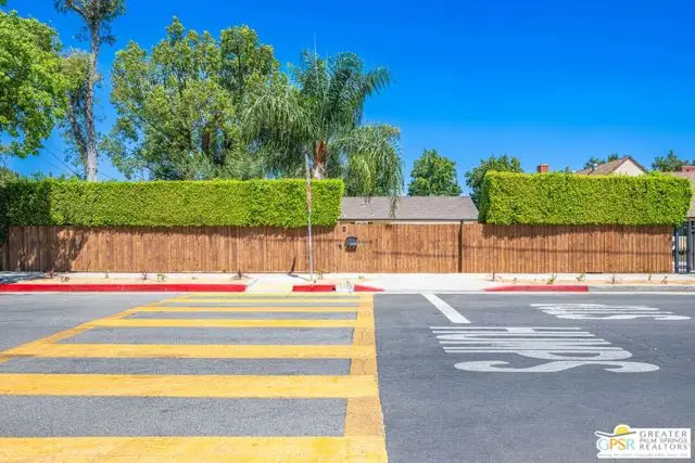 13435 Erwin Street, Van Nuys, CA 91401 - #3