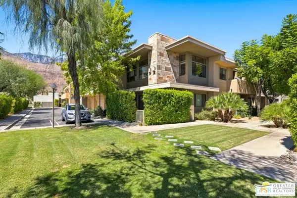 870 E Palm Canyon Drive #202, Palm Springs, CA 92264