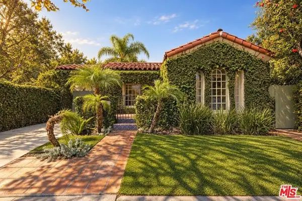 8215 Clinton Street, Los Angeles, CA 90048