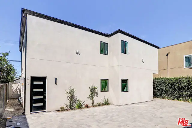 2813 12th Ave, Los Angeles, CA 90018 - #1