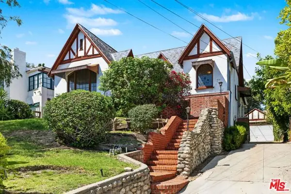 61 W State Street, Pasadena, CA 91105