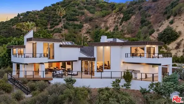3372 Longridge Terrace, Sherman Oaks, CA 91423